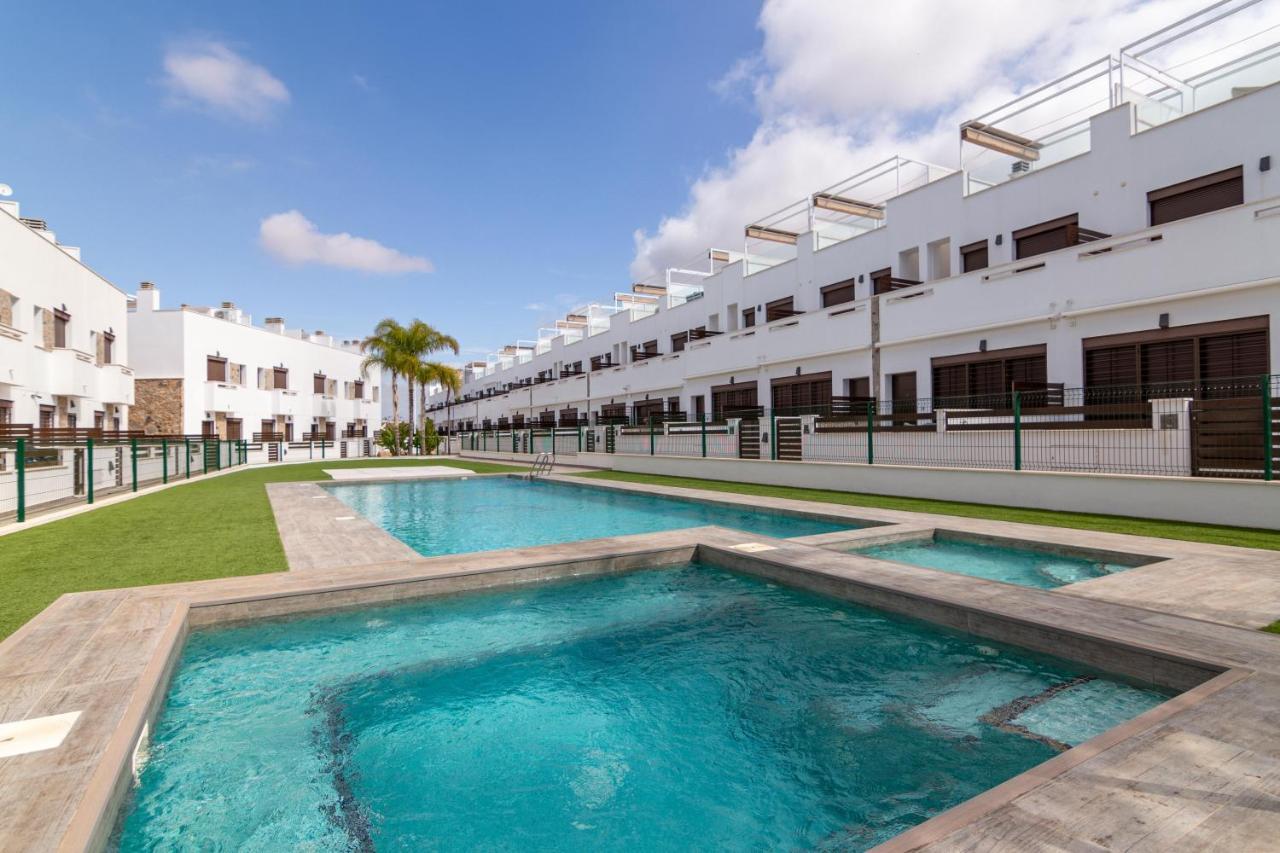 Bahia Homes トレビエハ エクステリア 写真